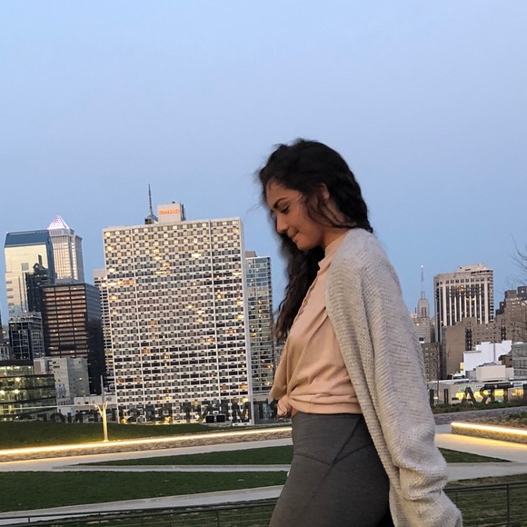 Meet your Posher, Lilah - Picture 1 of 1